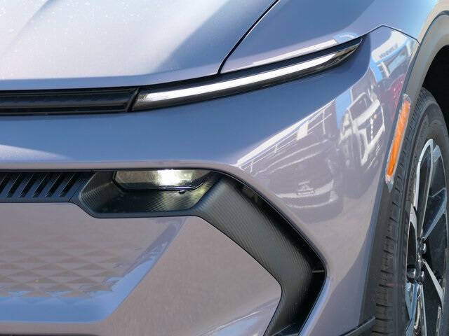 2026 Chevrolet Equinox EV LT 1