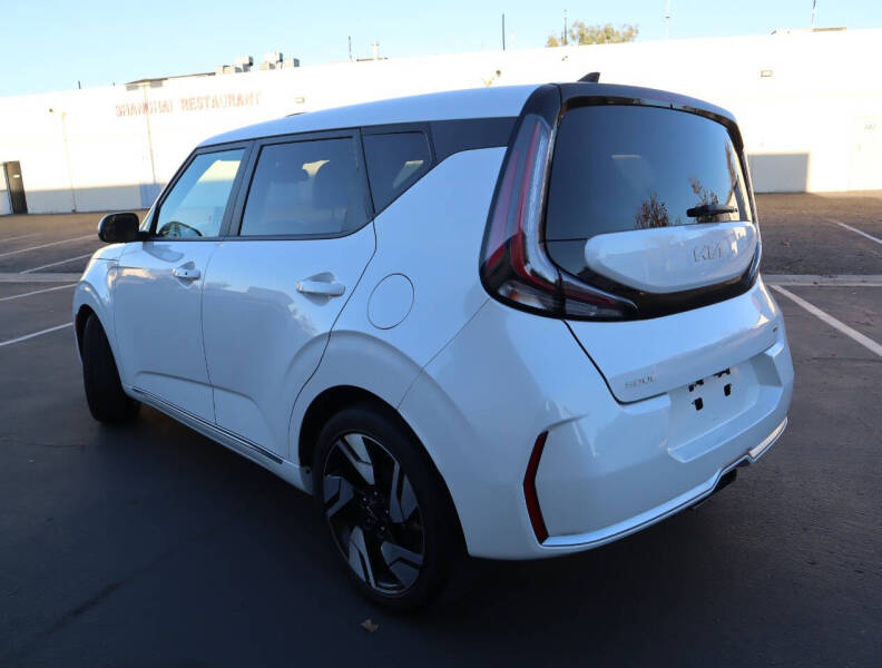 2023 Kia Soul GT-Line