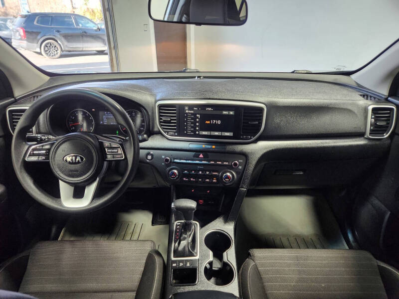 2022 Kia Sportage LX