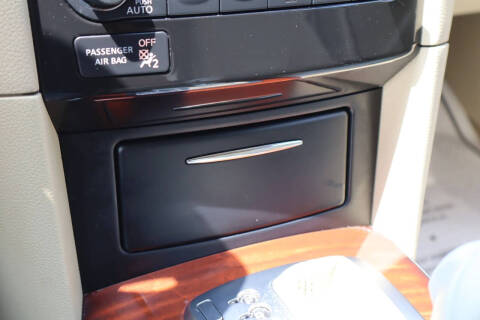 2015 Infiniti QX70