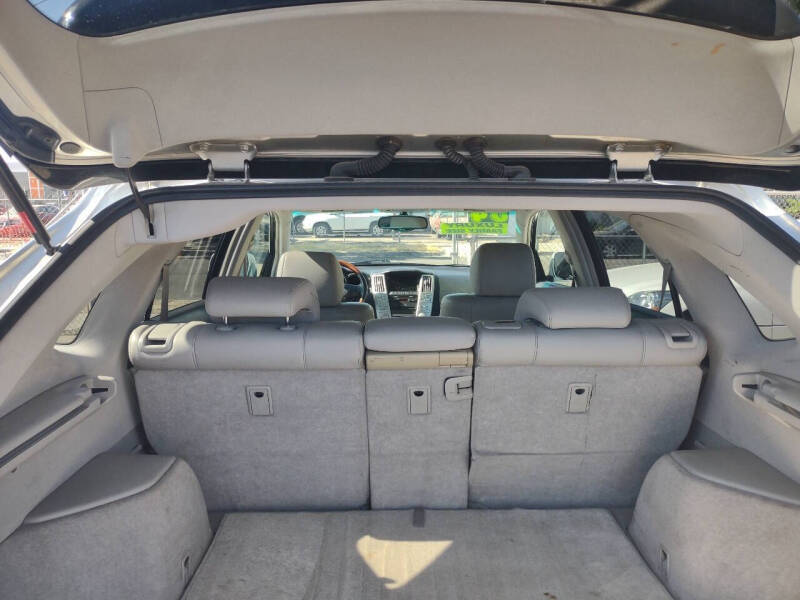 2004 Lexus RX 330