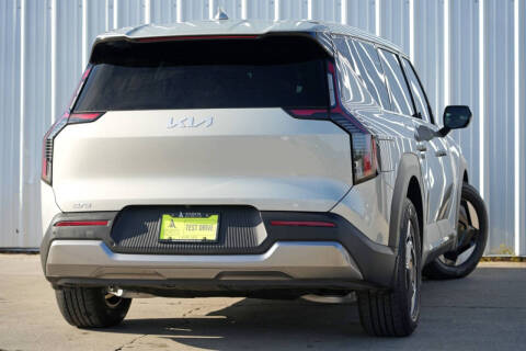 2024 Kia EV9 Light Long Range