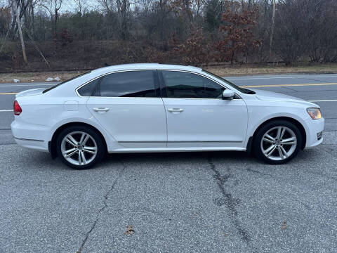 2015 Volkswagen Passat 1.8T SEL Premium