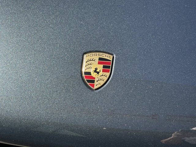 2026 Porsche Macan T