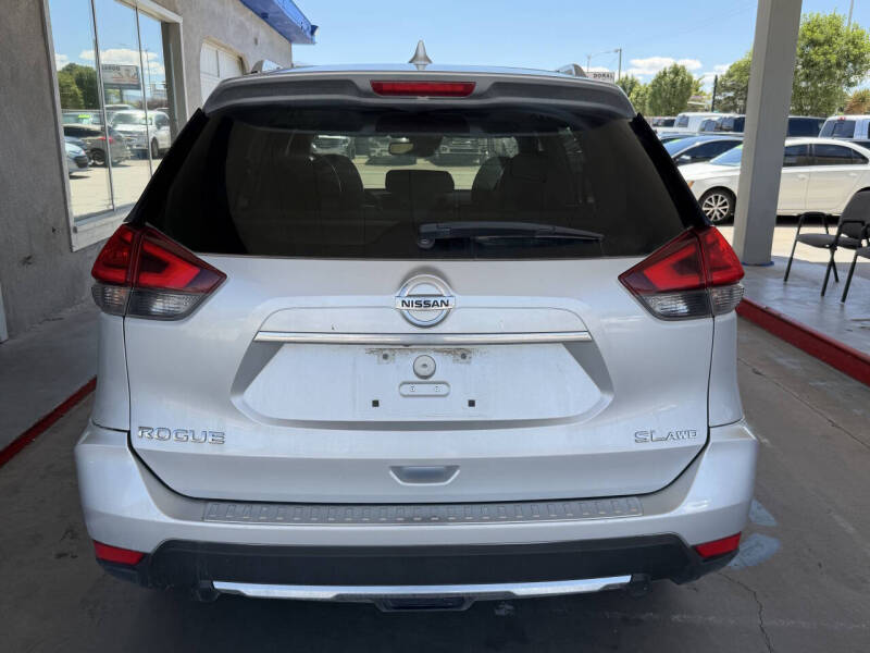 2017 Nissan Rogue