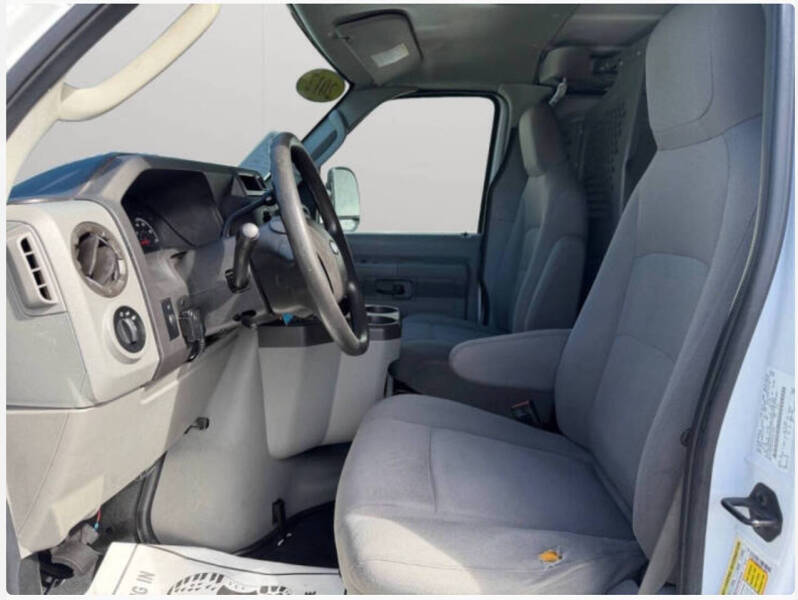 2013 Ford E-Series