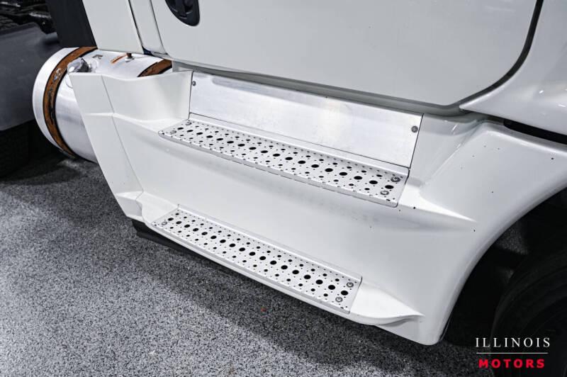 2018 Freightliner Cascadia