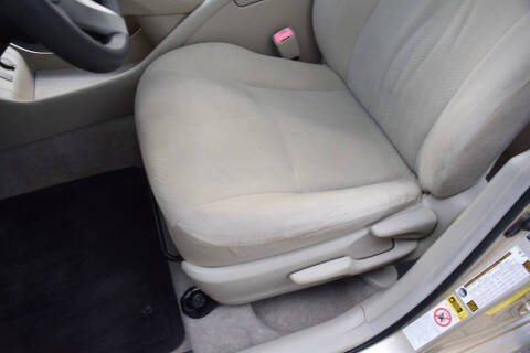 2010 Toyota Prius III