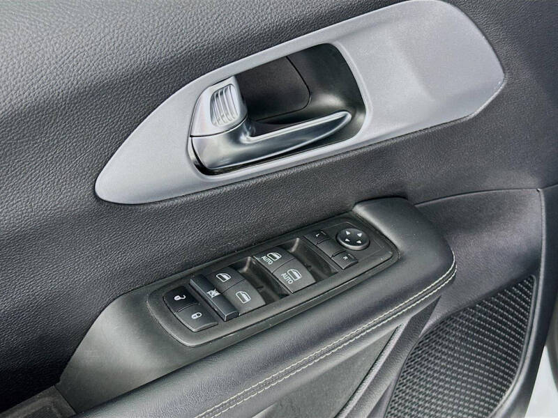 2023 Chrysler Pacifica Touring