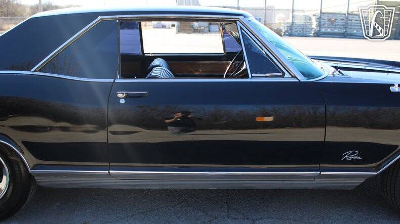 1965 Buick Riviera