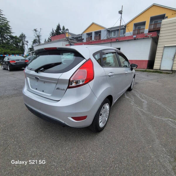 2016 Ford Fiesta S