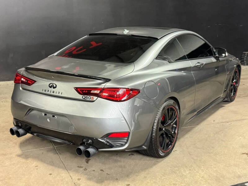 2017 Infiniti Q60 Red Sport 400