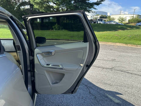 2015 Volvo XC60 T6 Drive-E