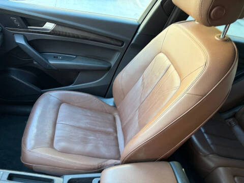 2019 Audi Q5 quattro Premium 45 TFSI