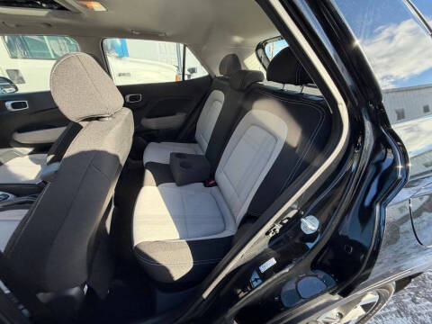 2023 Hyundai Venue SEL