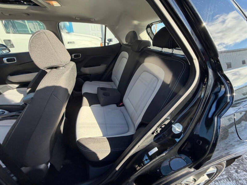 2023 Hyundai Venue SEL