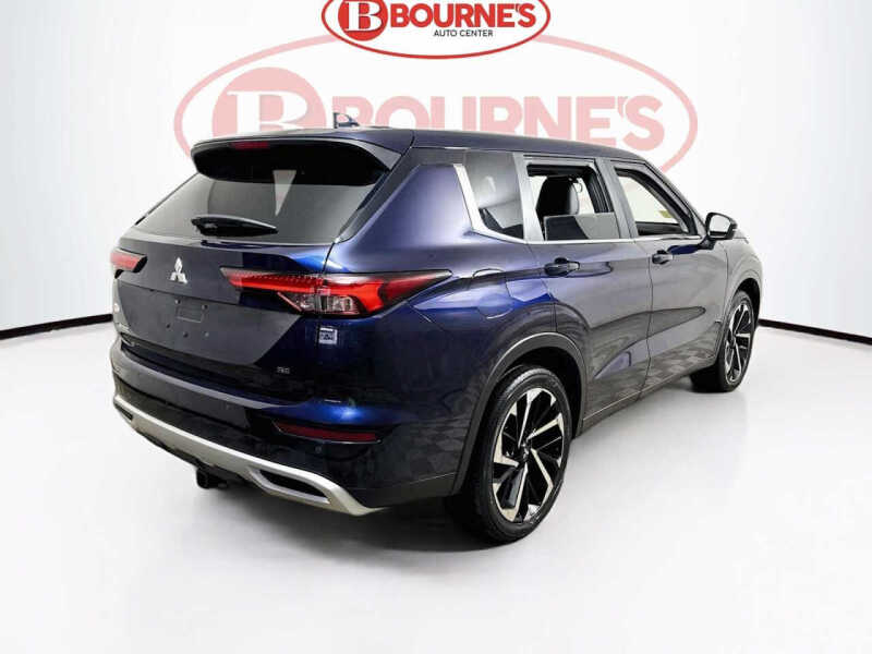 2022 Mitsubishi Outlander SE