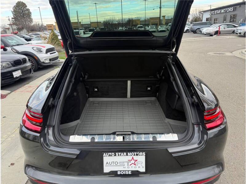 2017 Porsche Panamera 4S