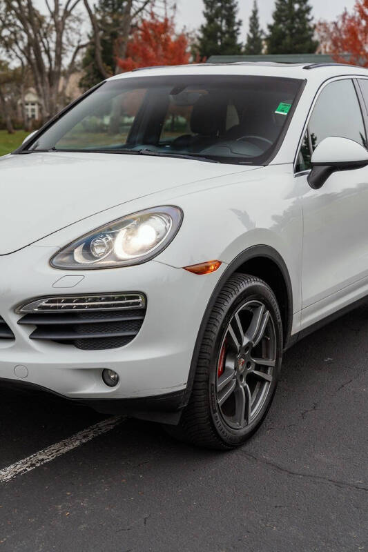 2013 Porsche Cayenne S