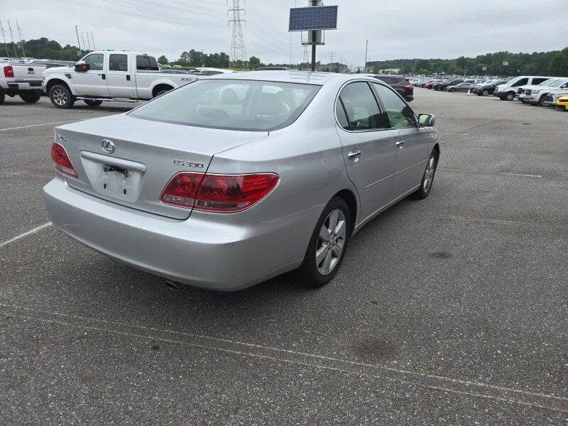 2005 Lexus ES 330