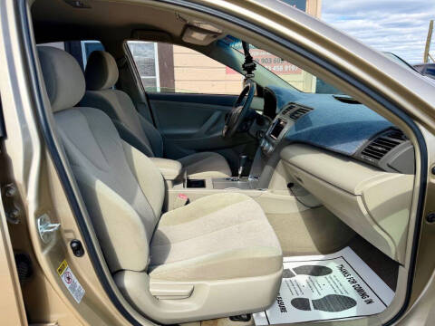 2011 Toyota Camry LE