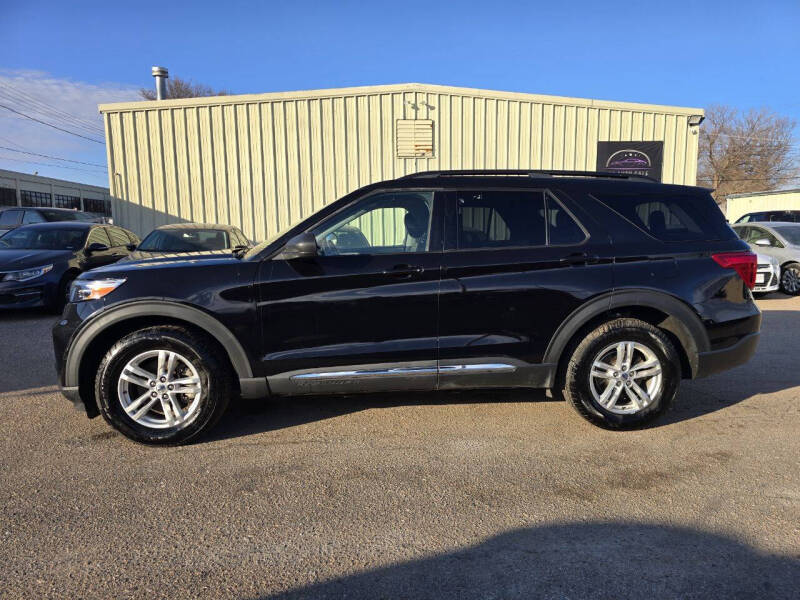 2020 Ford Explorer XLT - Photo 6
