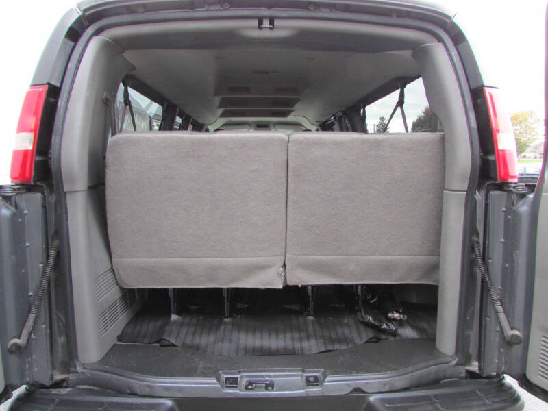 2016 Chevrolet Express LS 3500