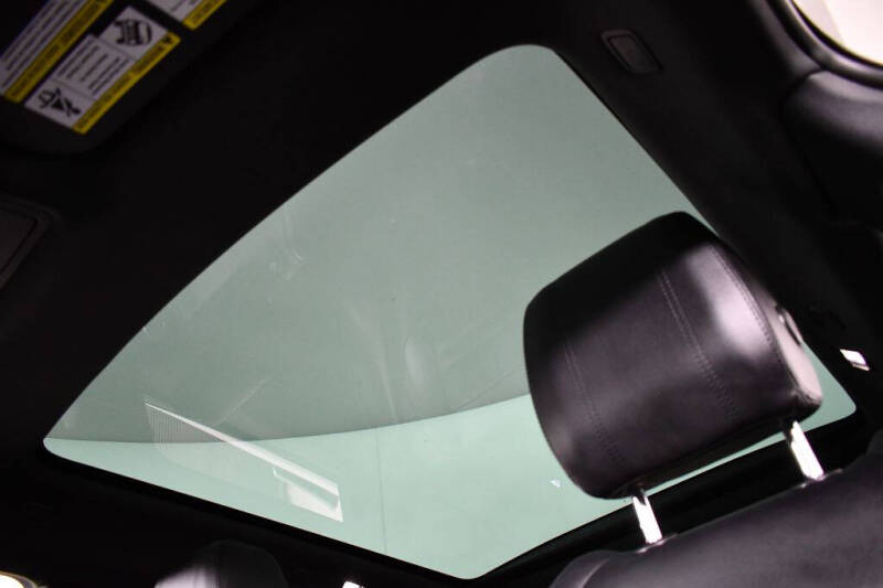 2020 Land Rover Range Rover Evoque SE