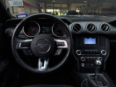 2019 Ford Mustang EcoBoost