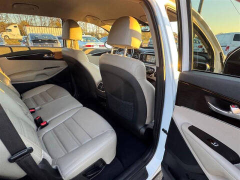 2019 Kia Sorento EX V6