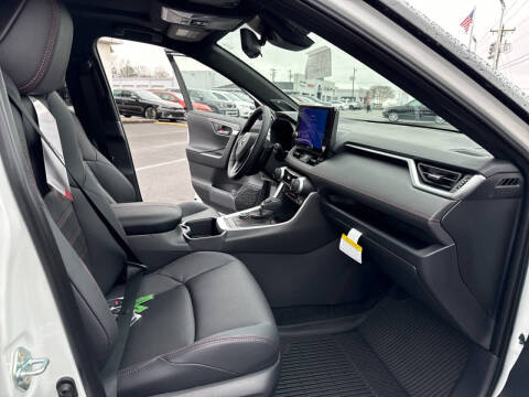 2025 Toyota RAV4 Plug-in Hybrid XSE