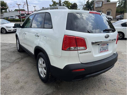 2012 Kia Sorento LX