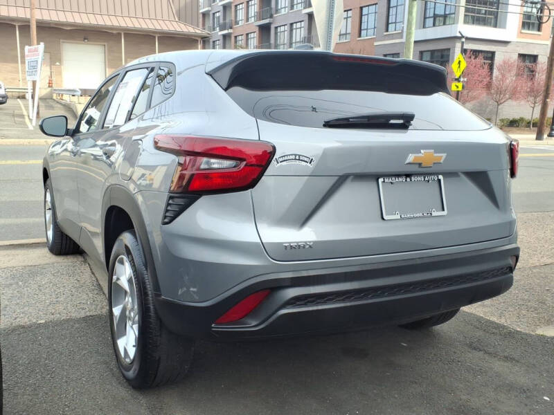 2024 Chevrolet Trax LS