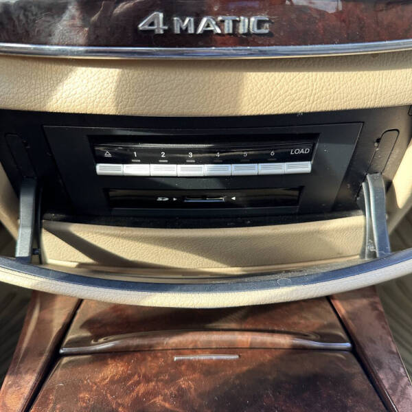 2010 Mercedes-Benz S-Class S 550 4MATIC