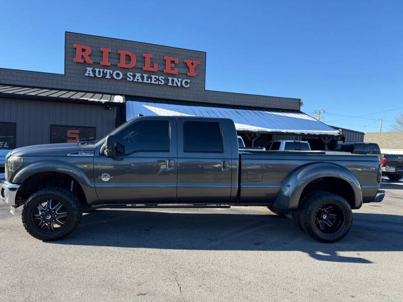 Ford F-350 Super Duty's photo