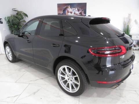 2016 Porsche Macan S