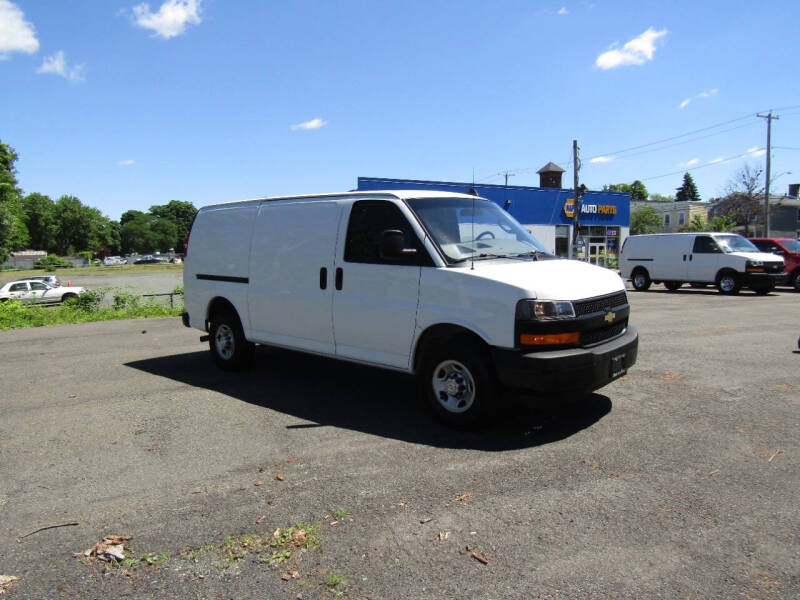 2021 Chevrolet Express 2500