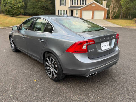 2018 Volvo S60 T5 Inscription Platinum