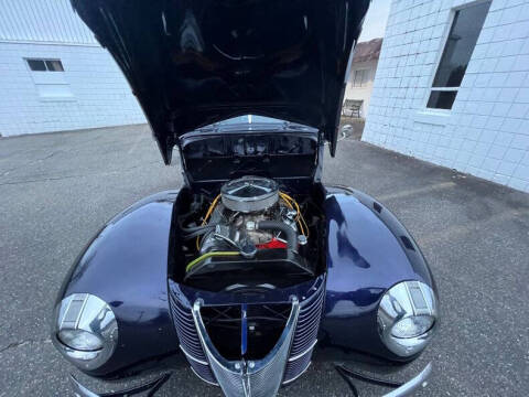 1940 Ford Deluxe