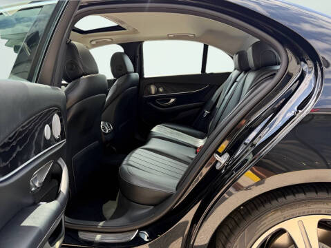 2017 Mercedes-Benz E-Class E 300 4MATIC