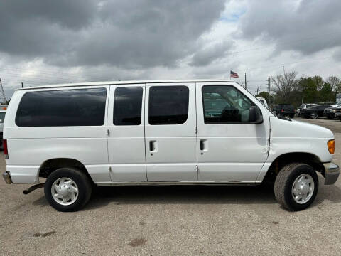 2007 Ford E-Series for sale at BSA Used Cars in Pasadena TX
