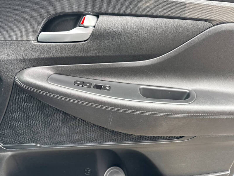 2022 Hyundai Santa Fe SEL