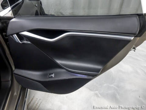 2016 Tesla Model S 75D