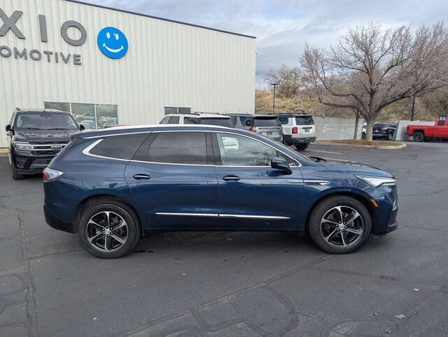 2023 Buick Enclave Premium