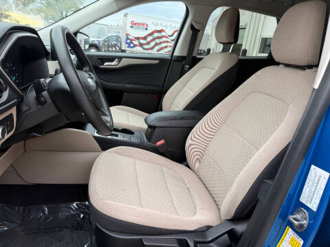 2021 Ford Escape SE