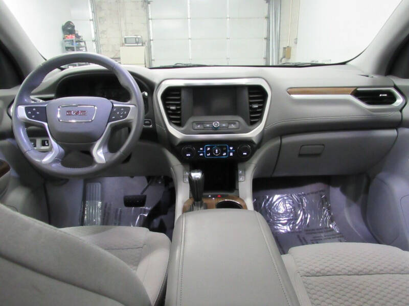 2019 GMC Acadia SLE-2