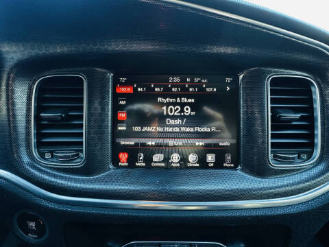 2016 Dodge Charger SXT