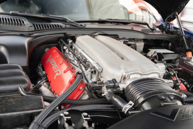 2005 Dodge Viper SRT-10