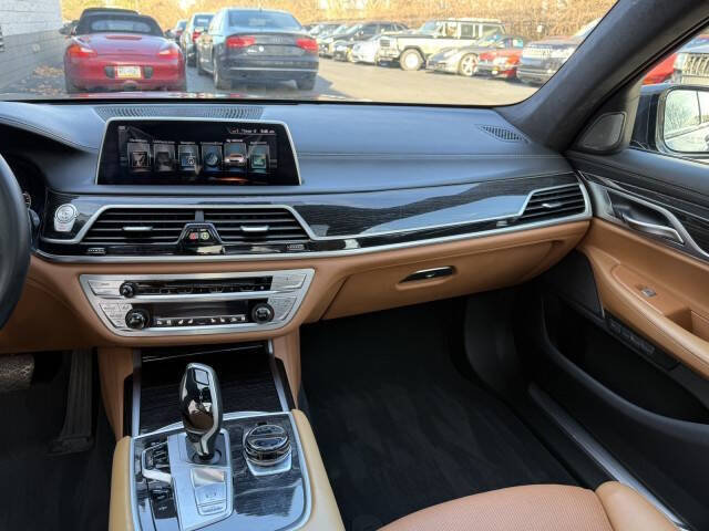 2016 BMW 7 Series 750i xDrive