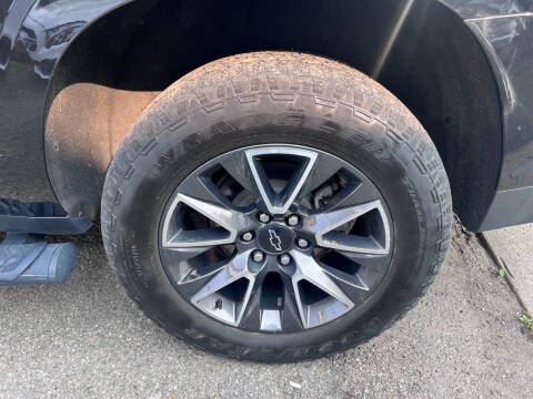 2022 Chevrolet Suburban Z71